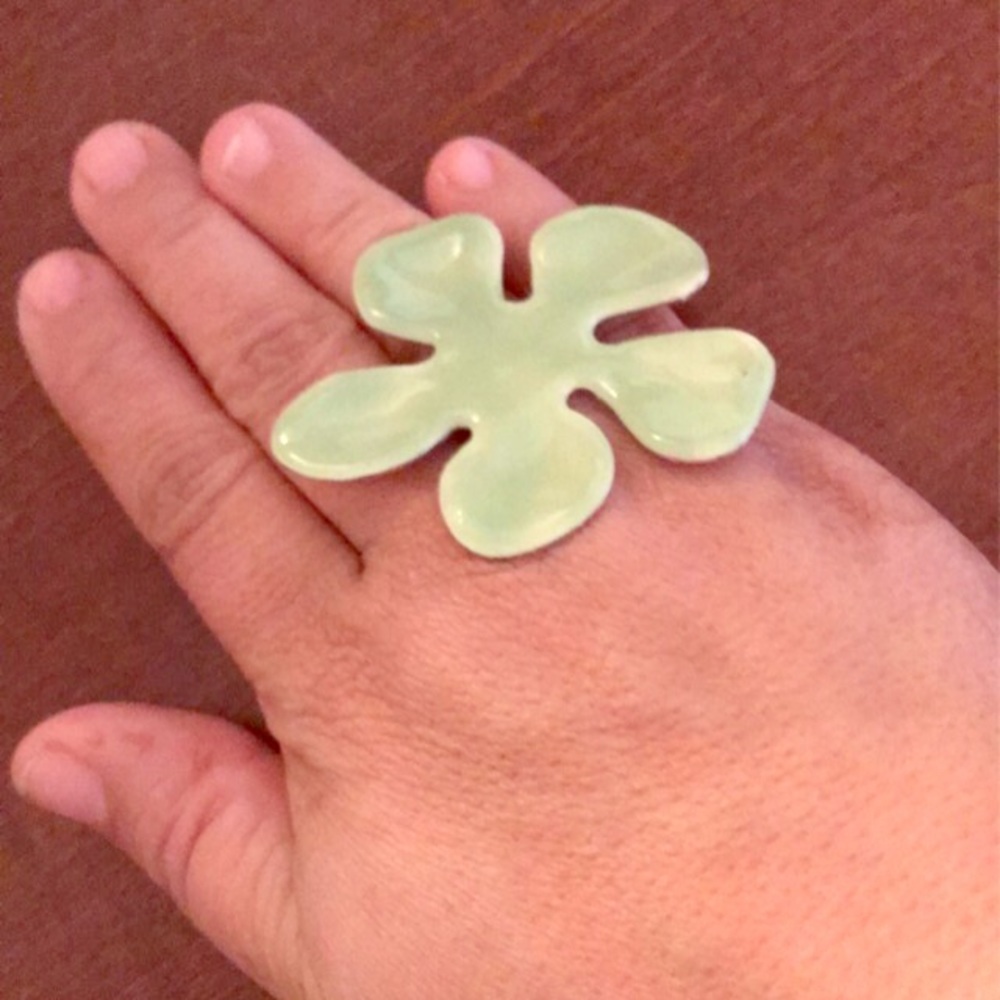 Green Flower Ring